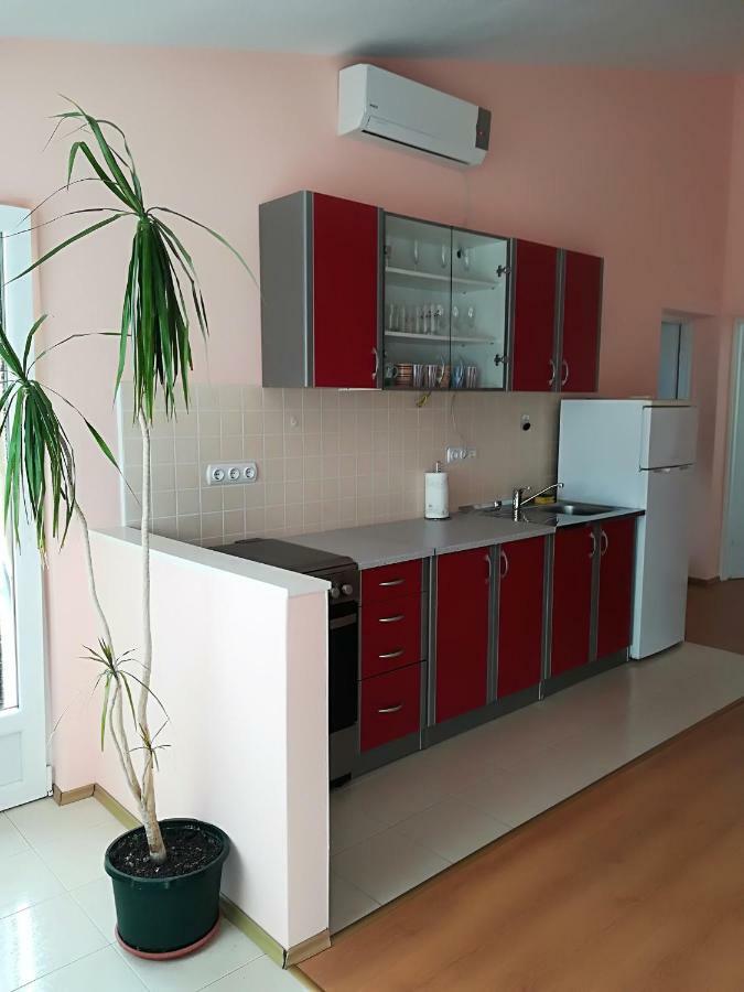 Apartman Rosanda Premuda Экстерьер фото